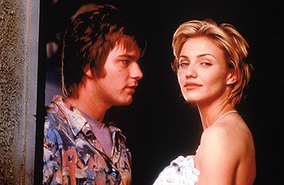 普通じゃない［吹］場面写真