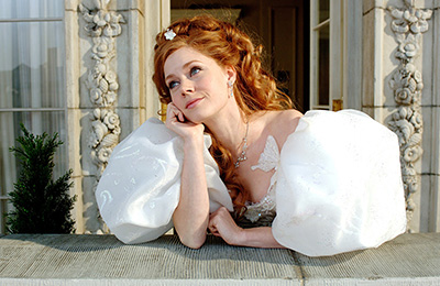 魔法にかけられて場面写真