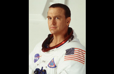 フロム・ジ・アース／人類、月に立つ　第２話「最初の悲劇」［吹］場面写真