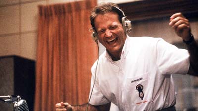 グッドモーニング，ベトナム［吹］場面写真