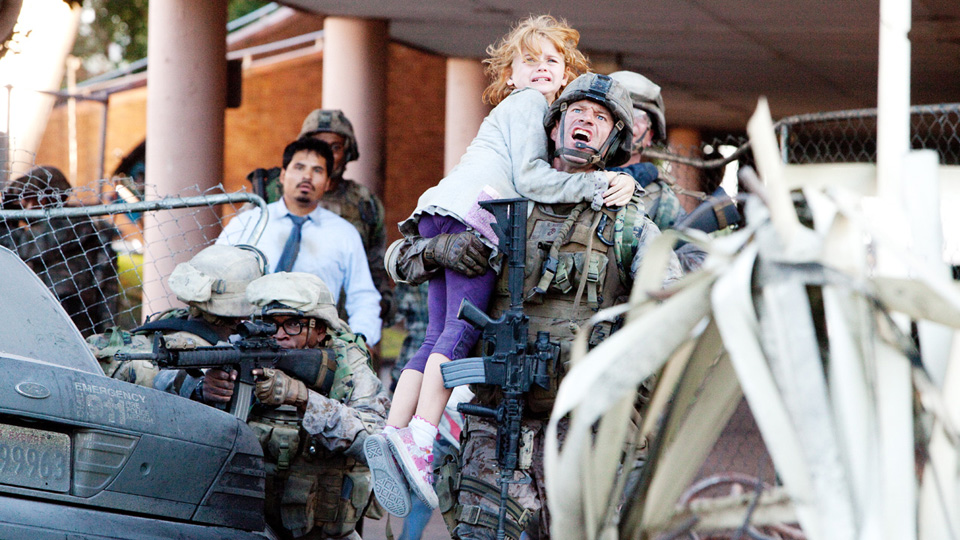 世界侵略：ロサンゼルス決戦［吹］場面写真