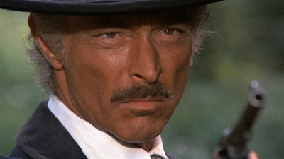 怒りのガンマン／銀山の大虐殺場面写真