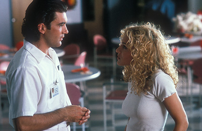 マイアミ・ラプソディー場面写真