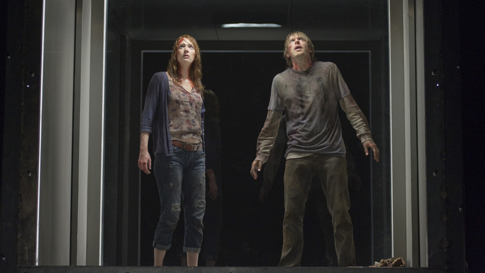 キャビン場面写真