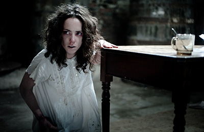 ヴィジット　消された過去場面写真