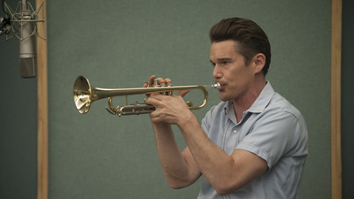 ブルーに生まれついて場面写真