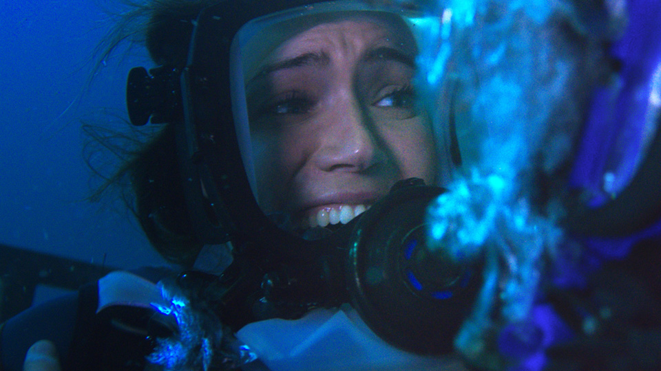 海底４７ｍ［吹］場面写真