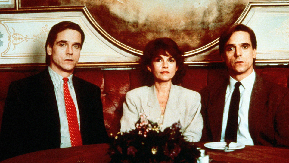 戦慄の絆場面写真