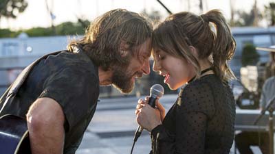 アリー／スター誕生［吹］場面写真