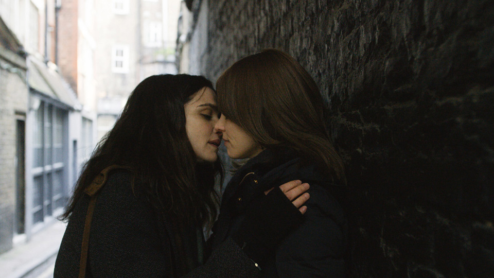 ロニートとエスティ　彼女たちの選択［吹］場面写真