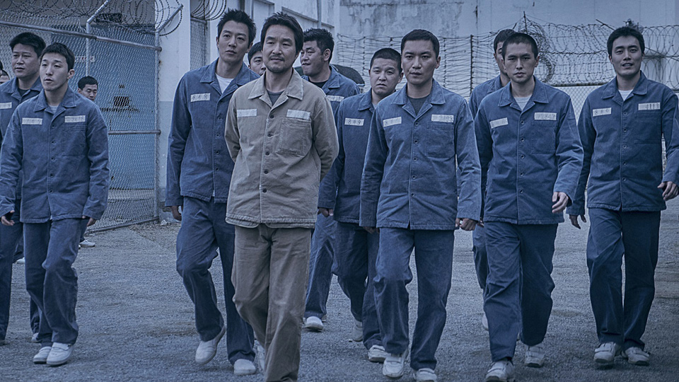 監獄の首領場面写真