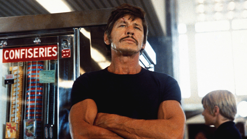 夜の訪問者場面写真