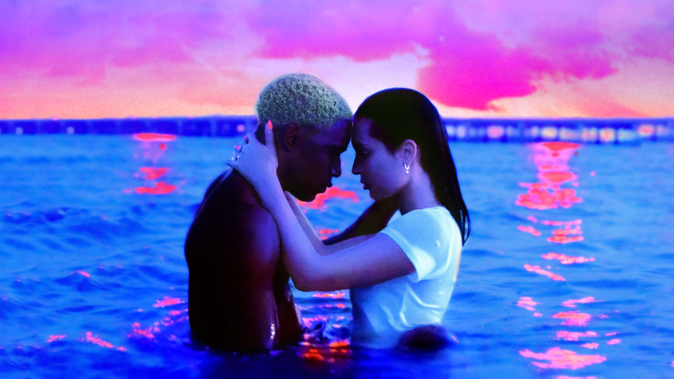 WAVES/ウェイブス場面写真