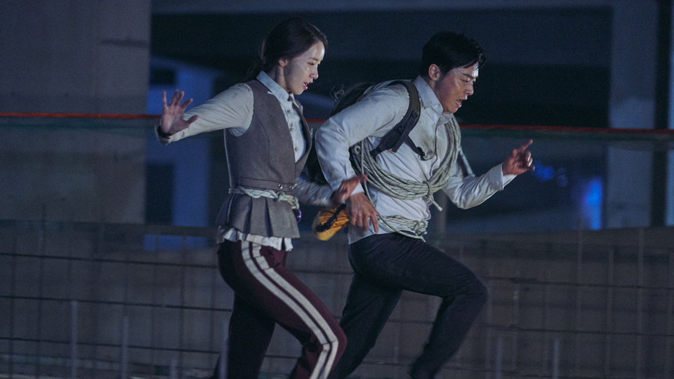 ＥＸＩＴ場面写真