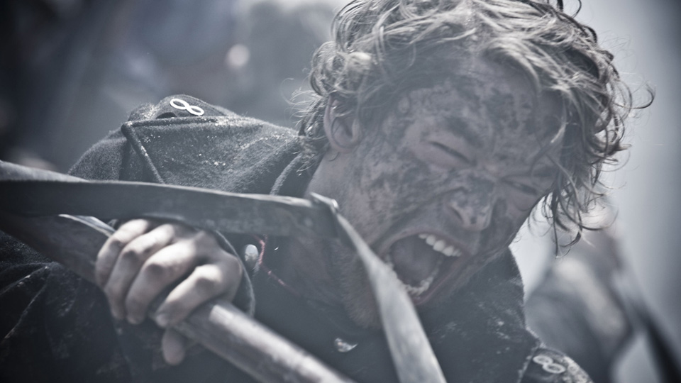 コールド・アンド・ファイヤー 凍土を覆う戦火場面写真