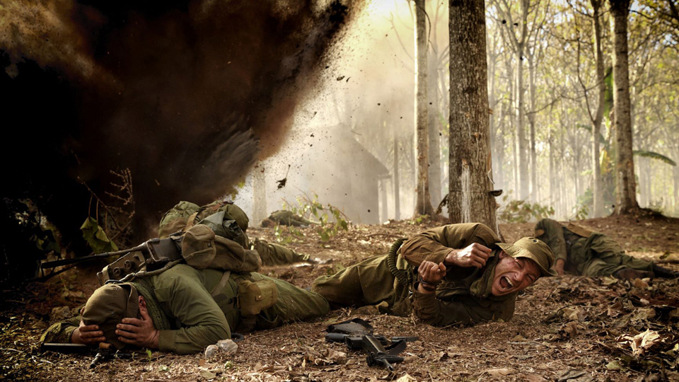 デンジャー・クロース　極限着弾場面写真