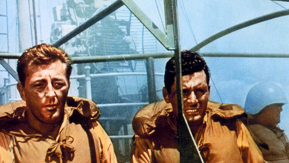 眼下の敵場面写真