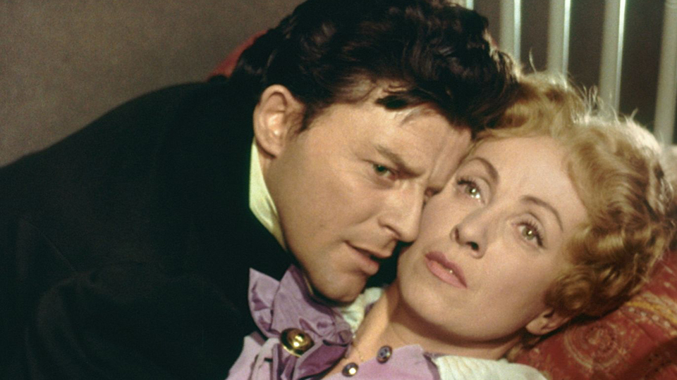 赤と黒（１９５４）場面写真