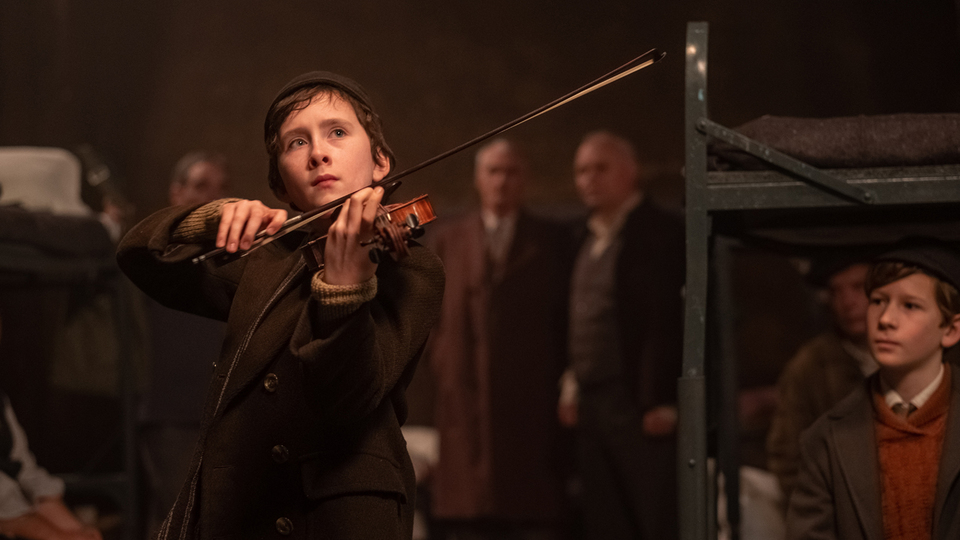 天才ヴァイオリニストと消えた旋律場面写真