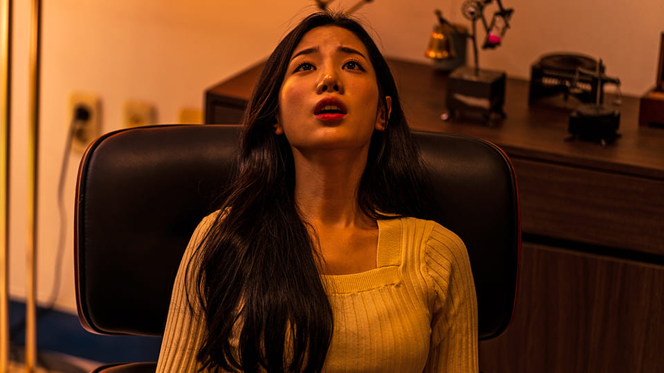 ヒプノシス／催眠（2021）場面写真