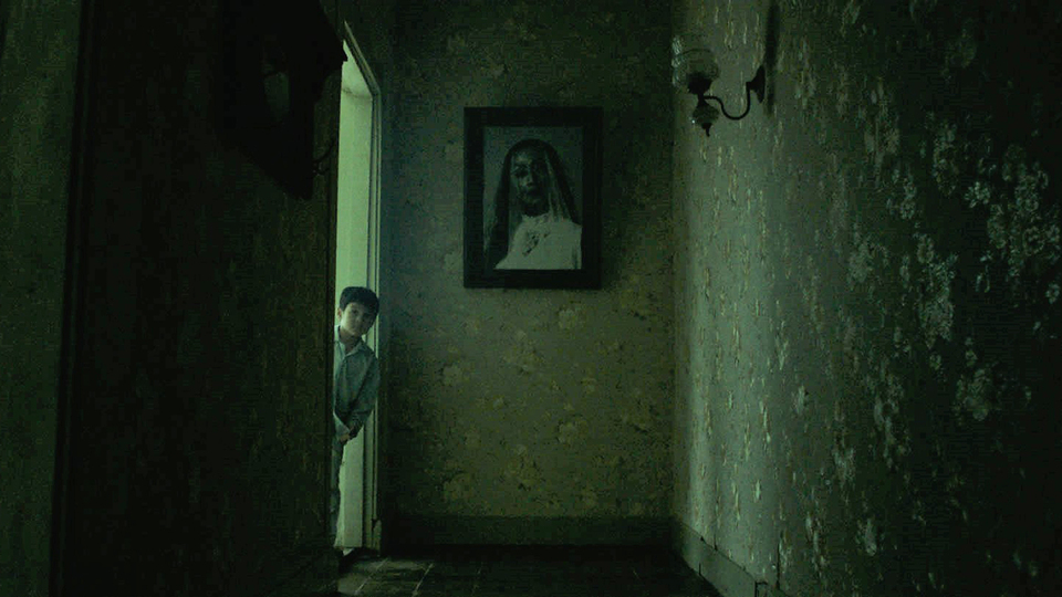 悪魔の奴隷場面写真