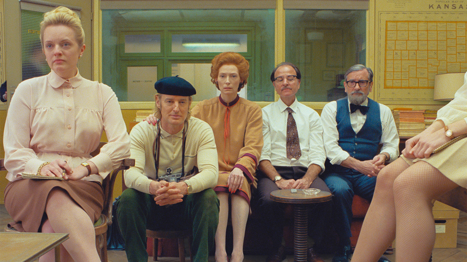 フレンチ・ディスパッチ ザ・リバティ、カンザス・イヴニング・サン別冊［吹］場面写真