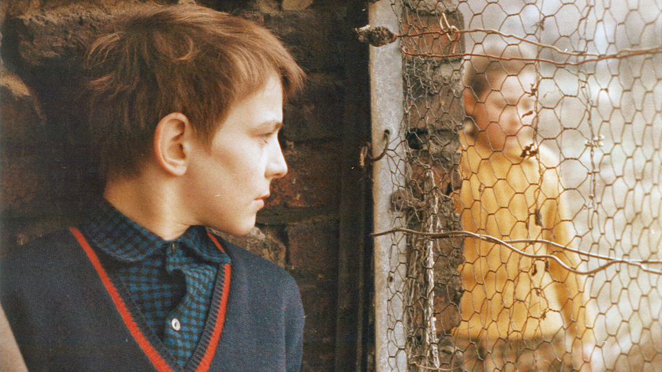 裸の幼年時代場面写真