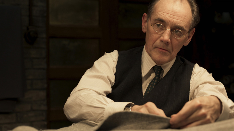 アウトフィット ある仕立屋の長い夜［吹］場面写真