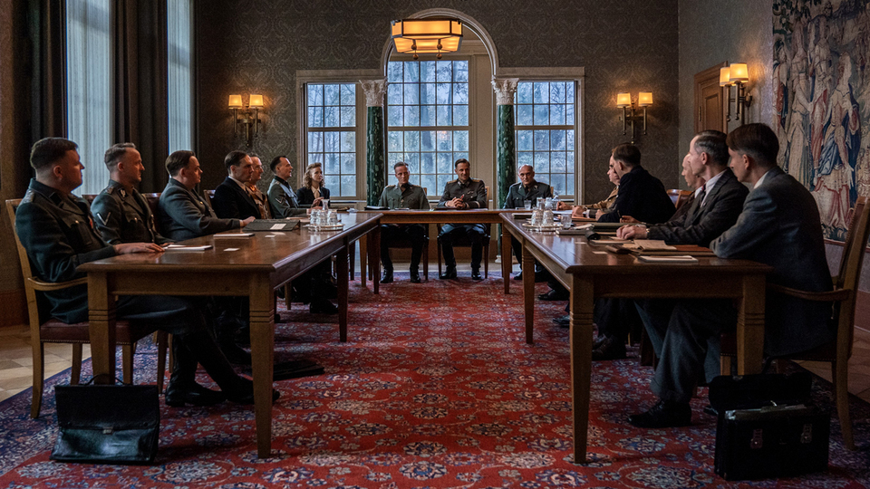 ヒトラーのための虐殺会議場面写真