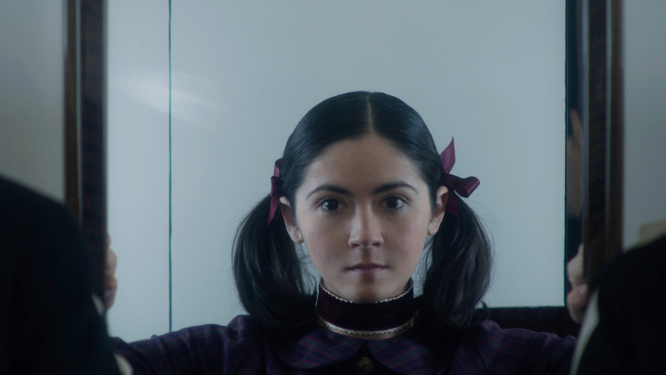 エスター ファースト・キル［吹］場面写真