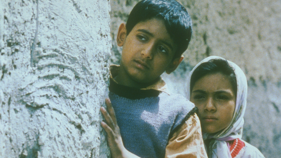 運動靴と赤い金魚［吹］場面写真