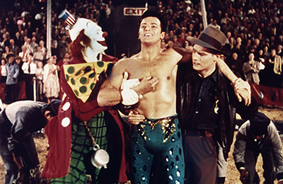 地上最大のショウ場面写真