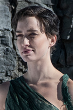 “セラフィナ・ペカラ,ルタ・ゲドミンタス,林真里花”