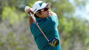 松山英樹は34位、久常涼は63位で決勝へ　A.バティアが5打差トップ