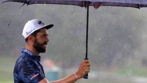 熱帯暴風雨により初日順延　米レギュラーツアー最終戦